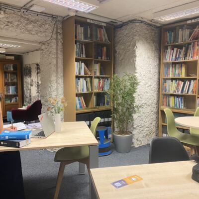 bibliothèque Enoes